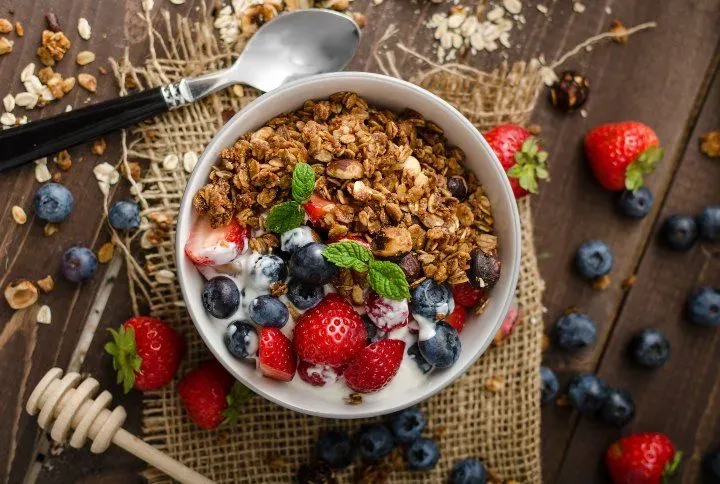 Granola Goodness: Unveiling the Benefits of t..