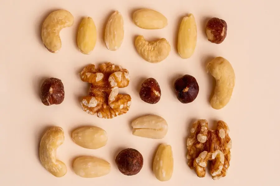 What Are Some Convenient, Nutritious Snacks t..