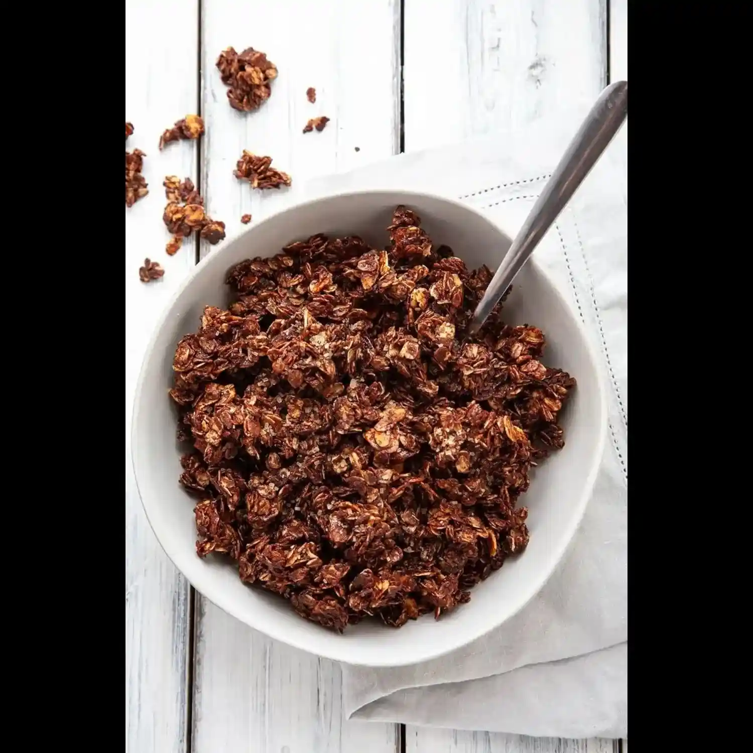 Granola Chocolate: A Nutritious and Delicious..