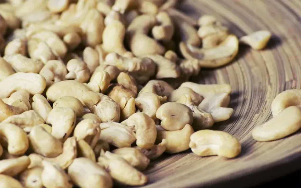 What Makes Salted and Roasted Cashews a Versatile Snack Option?