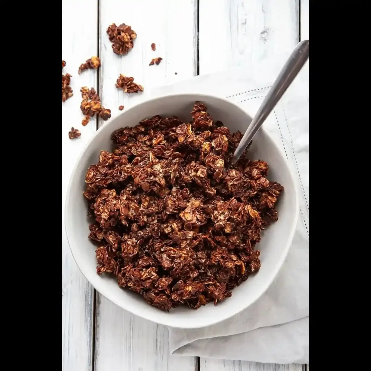 Granola Chocolate: A Nutritious and Delicious Indulgence for Your Daily Diet